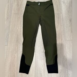 Size 30 women’s Dover Saddlery Breeches